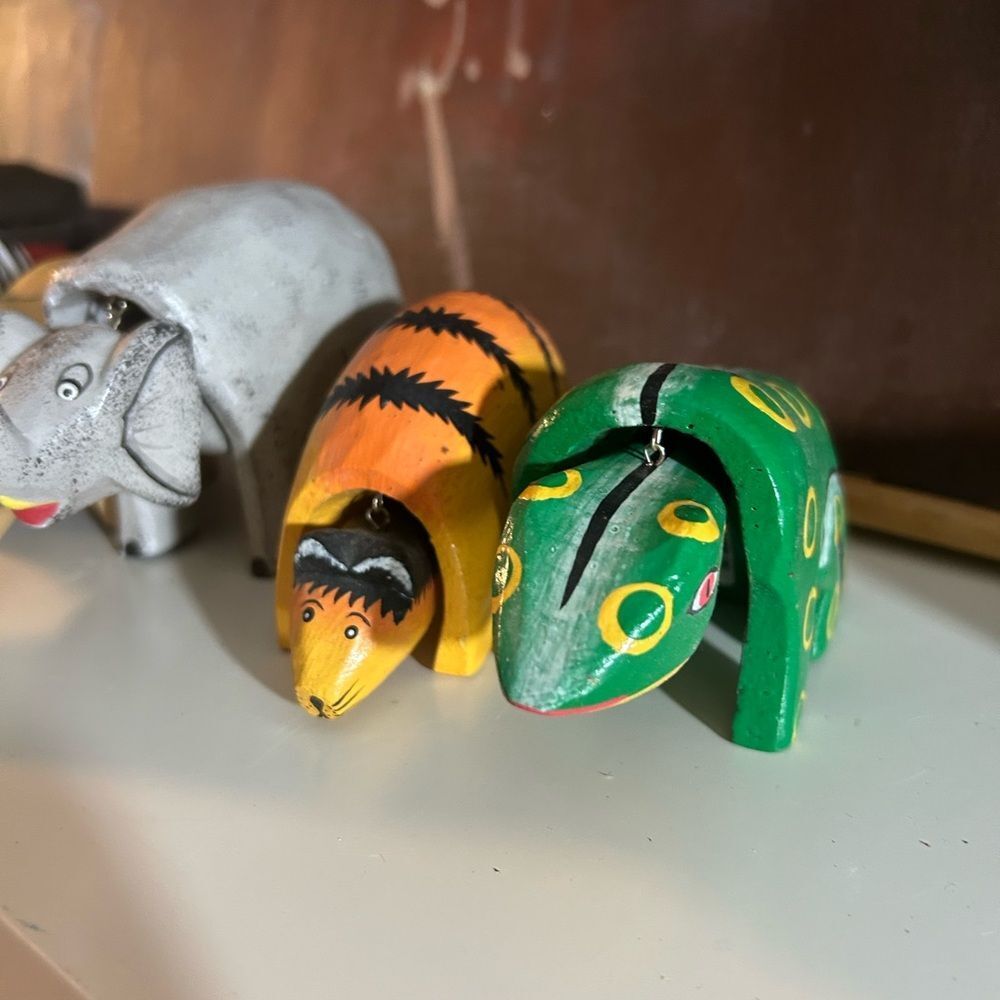 5 Handmade Oaxacan Wood Folk Art Bobble Heads Reptile Elephant Zebra - Picture 7 of 15